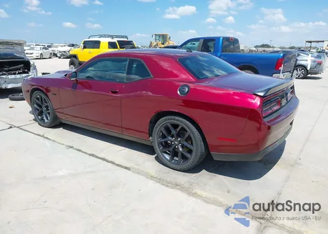 2023 Dodge Challenger z USA, uszkodzony, nr VIN 2C3CDVBT5PH562421